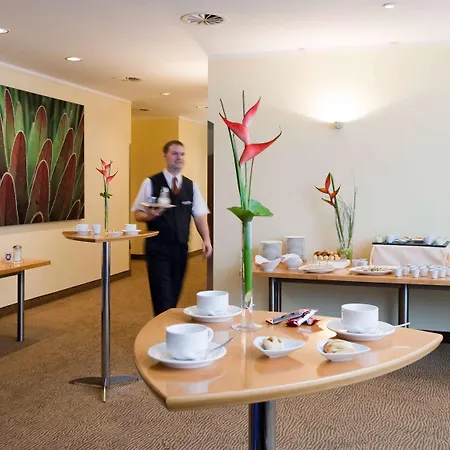Novotel 4*
