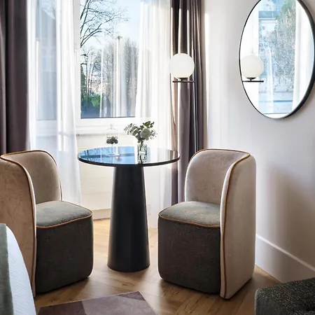 Leonardo Hotel 4*