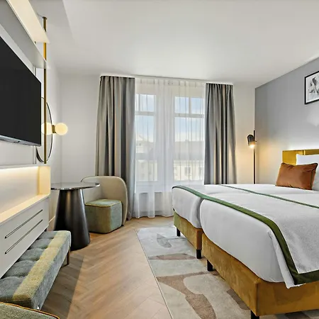 Hotel Leonardo