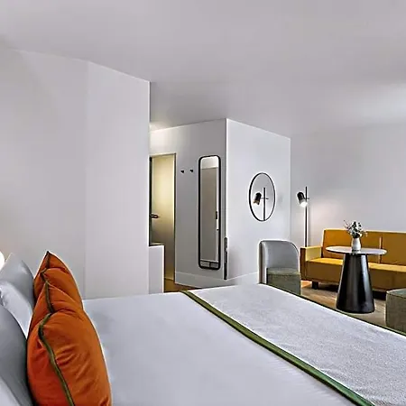 Hotel Leonardo 4*