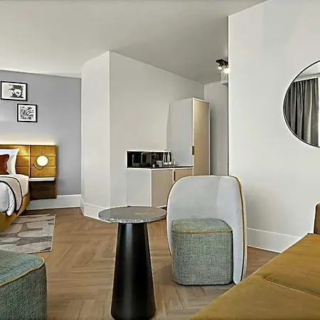 Hotel Leonardo 4*