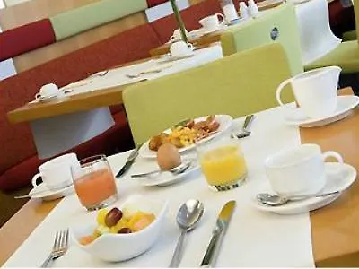 Hotel Leonardo 4*