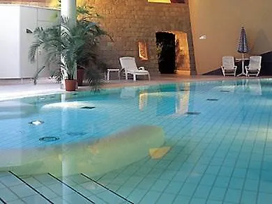 Leonardo 4* マインツ