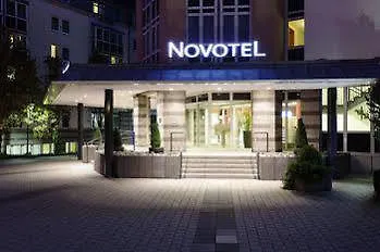 Leonardo マインツ